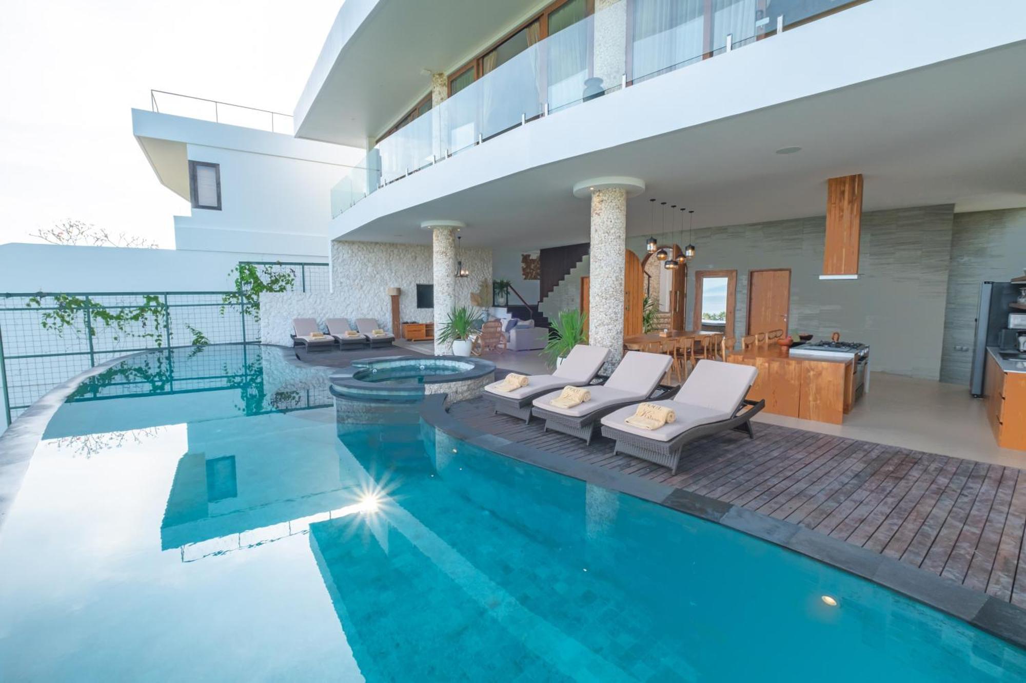 Villa Kaliente Toyapakeh المظهر الخارجي الصورة